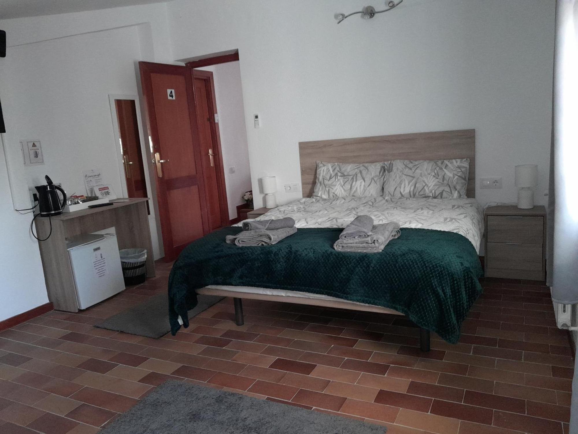 Djm Palms - Shared Casa Rural - Casa Rural Compartida - No Es Una Casa Privada Ayora エクステリア 写真